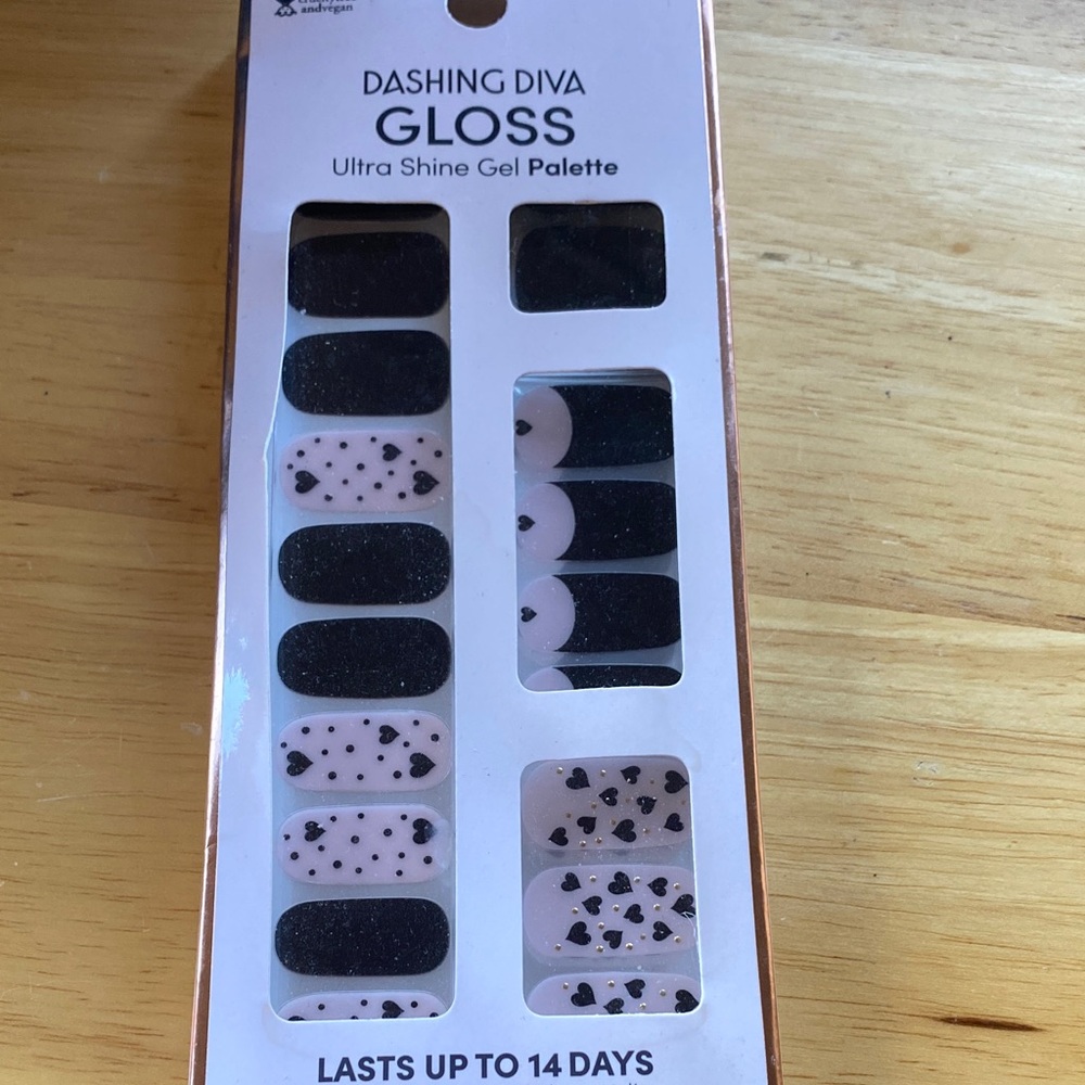 Gloss Ultra Shine Gel Palette - Black and Pink